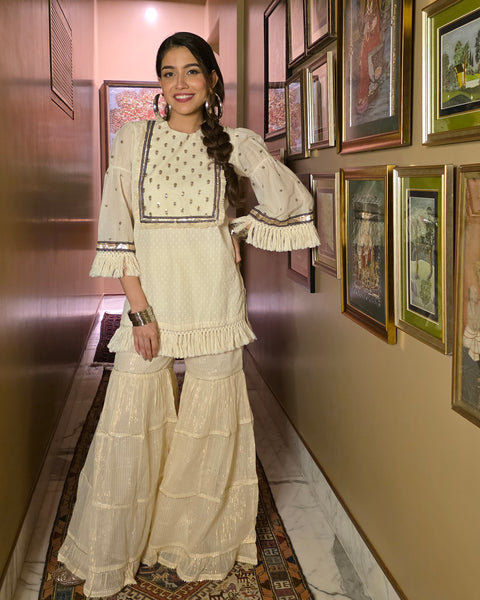 Plain Dobby Istanbul Top With Kora Gold Stripe Sharara
