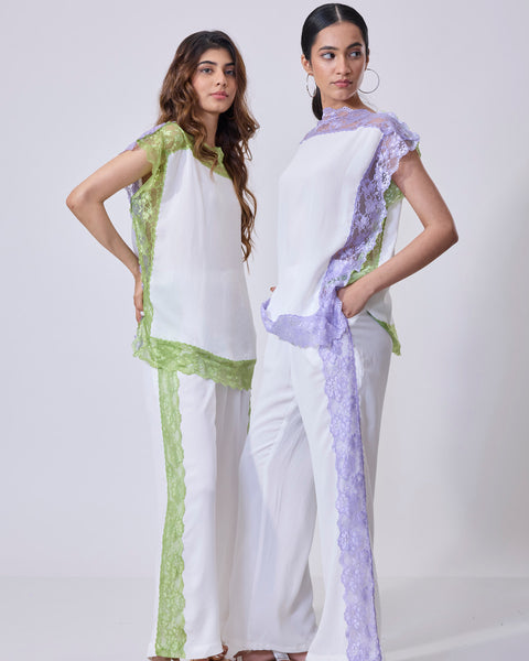Bloom Pillow Top