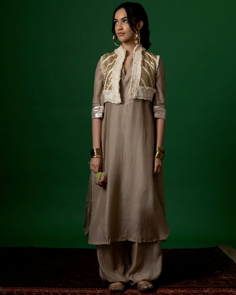 Aanghan Set with Sequence Metador Jacket