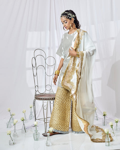 Leherein Pant Set with Nazuk Odhani