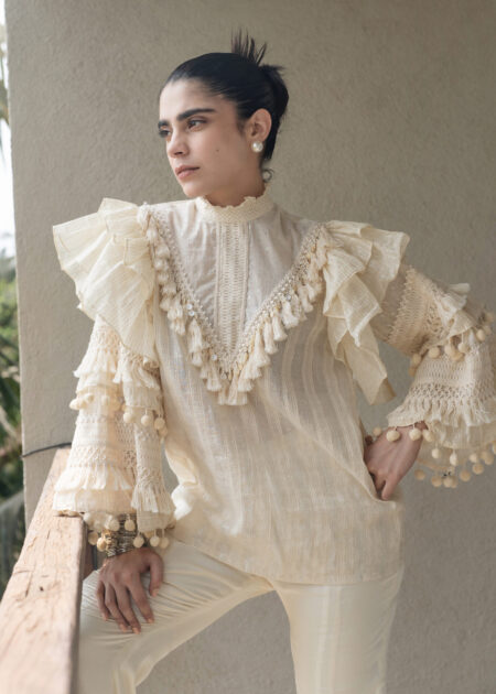 Elizabethan Top II